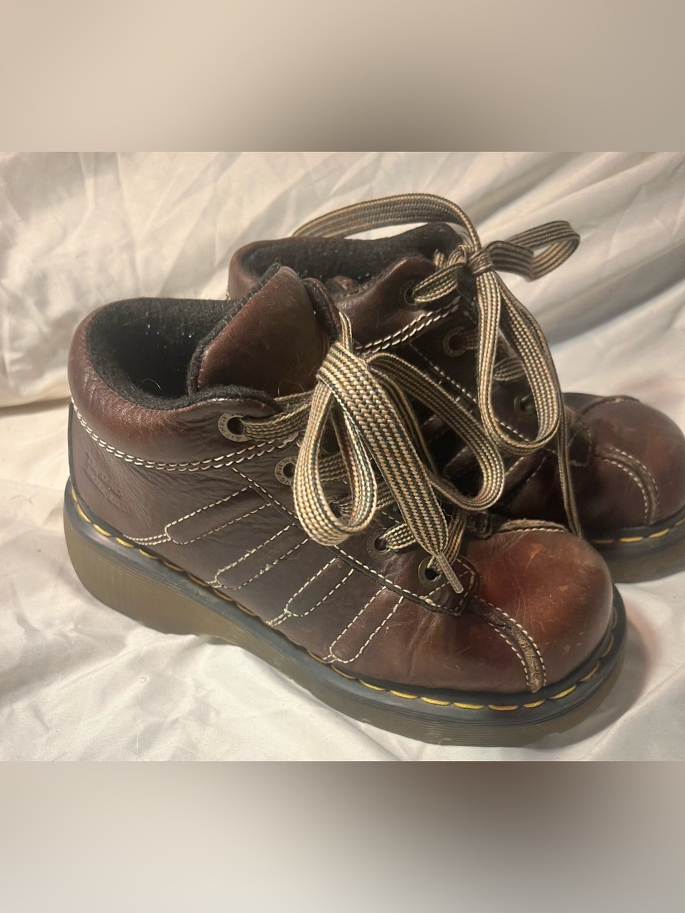 Vintage Y2K Dr. Martens Kid Child Boots Girl 5 , Boy 4